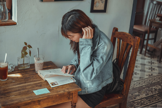How Reading Improves Your Mental Health & Creativity