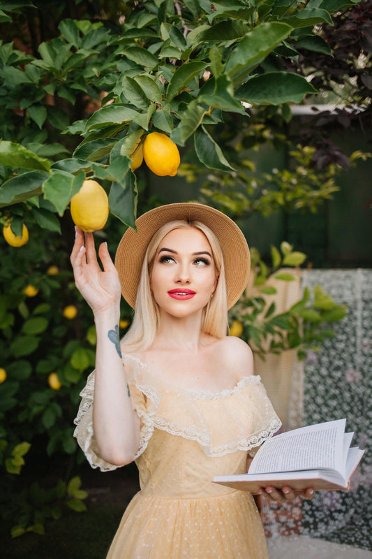 How to Host a Bookish Themed Party!