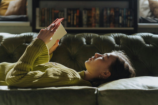 Signs You’re a True Book Lover: 15 Things Only Readers Understand