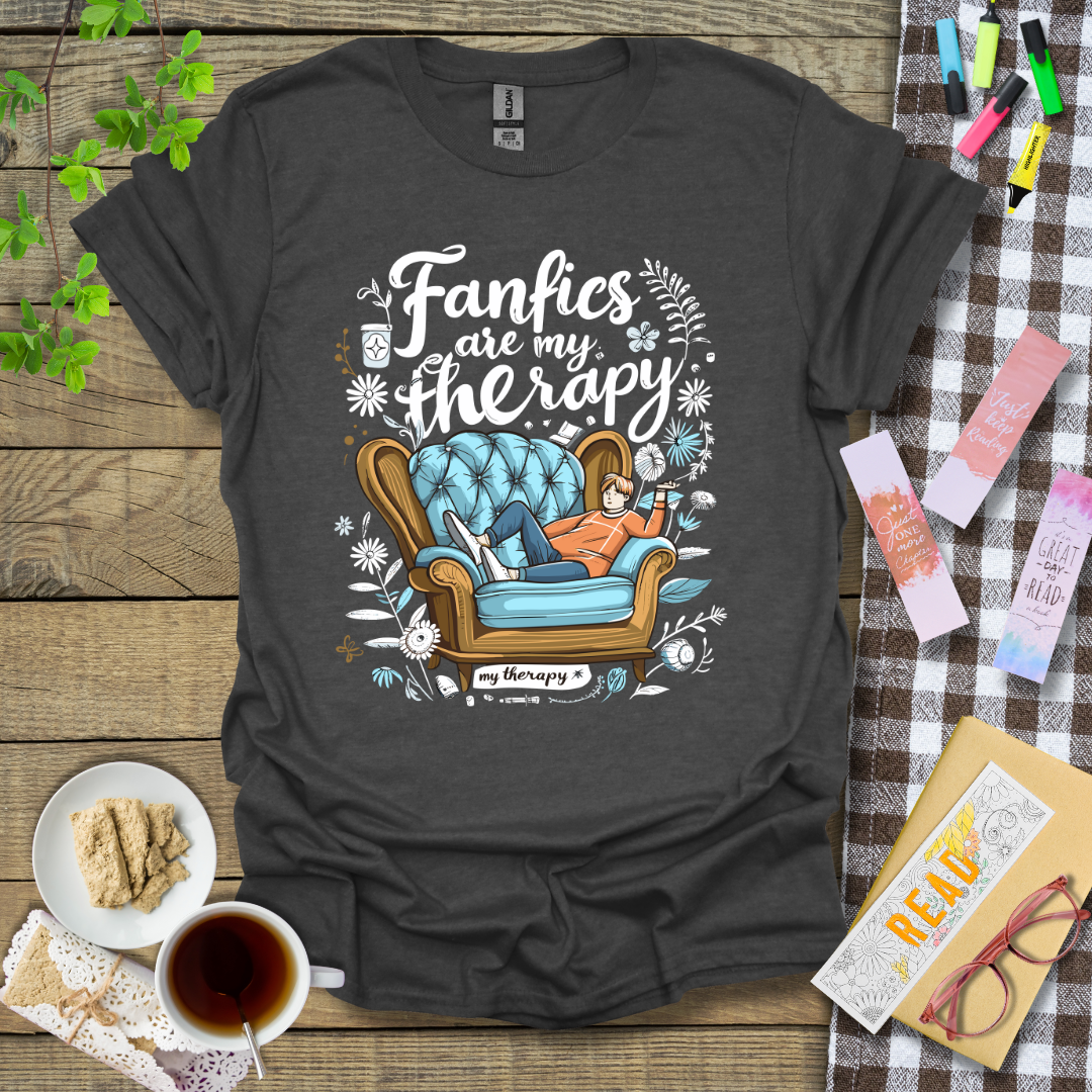 Fanfics are my therapy Graphic T Shirt