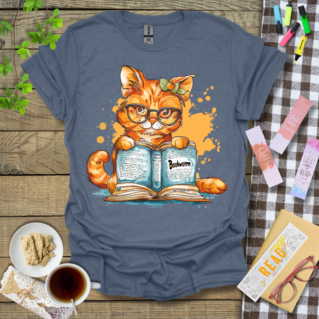 Bookworm Reading Cat Graphic T Shirt