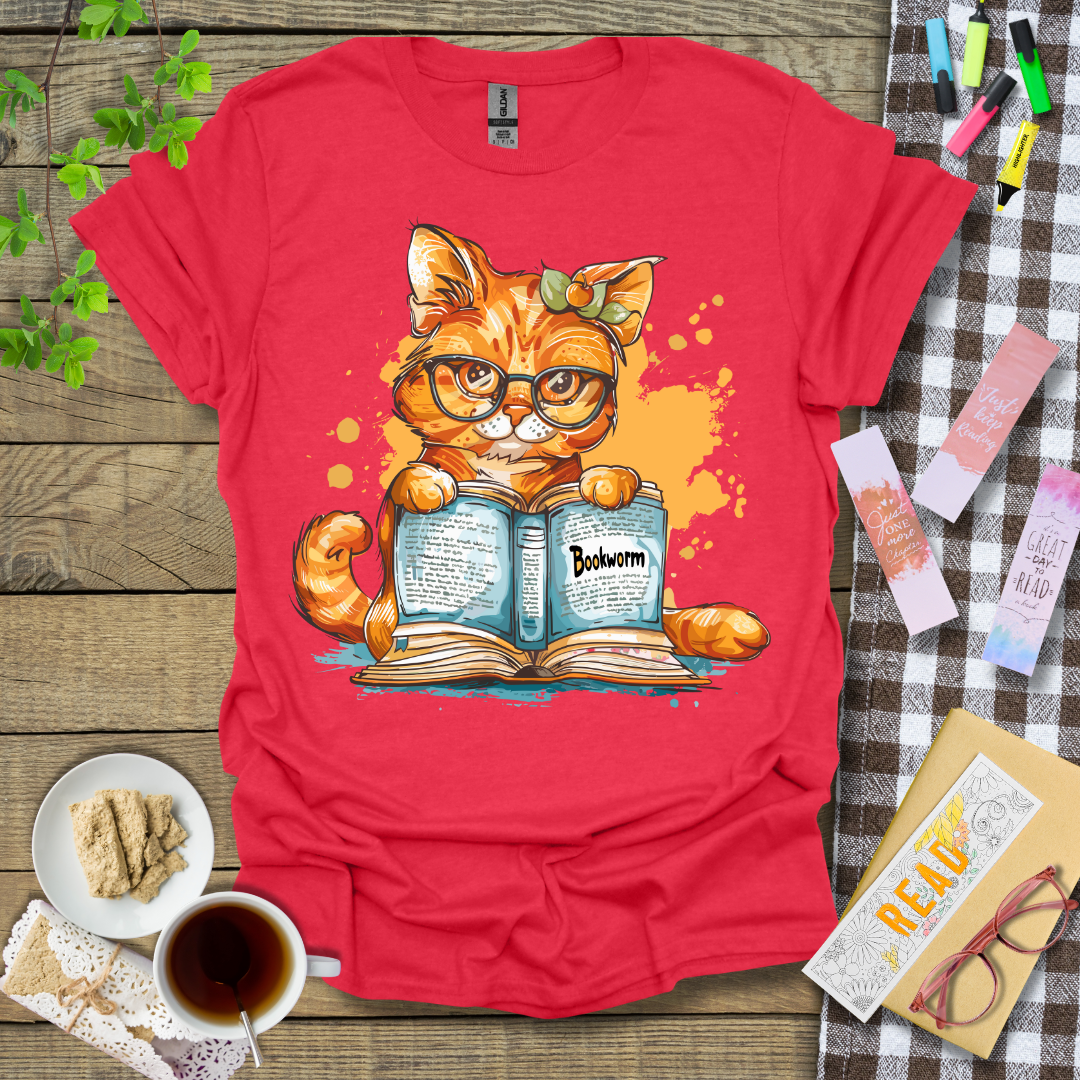 Bookworm Reading Cat Graphic T Shirt