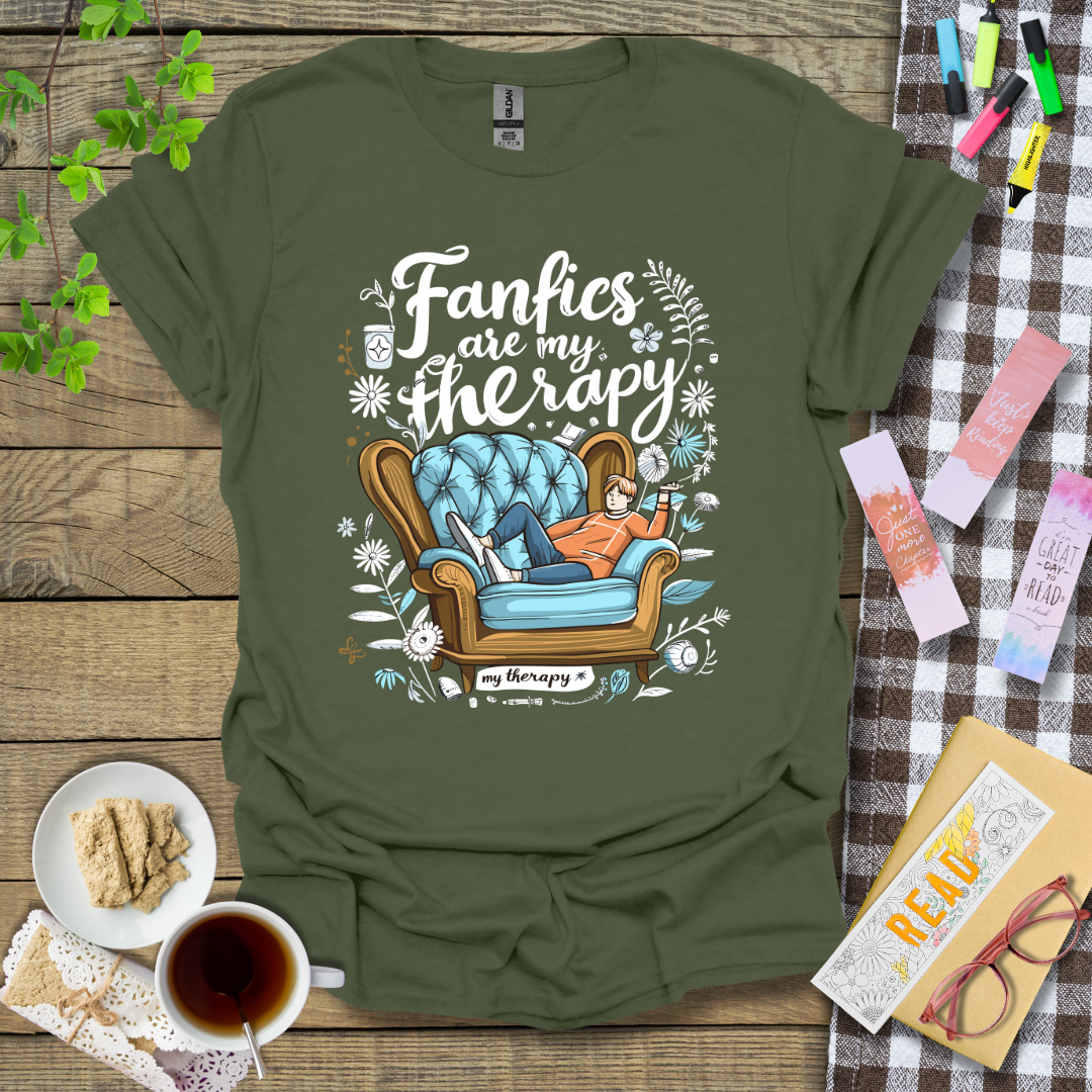 Fanfics are my therapy Graphic T Shirt
