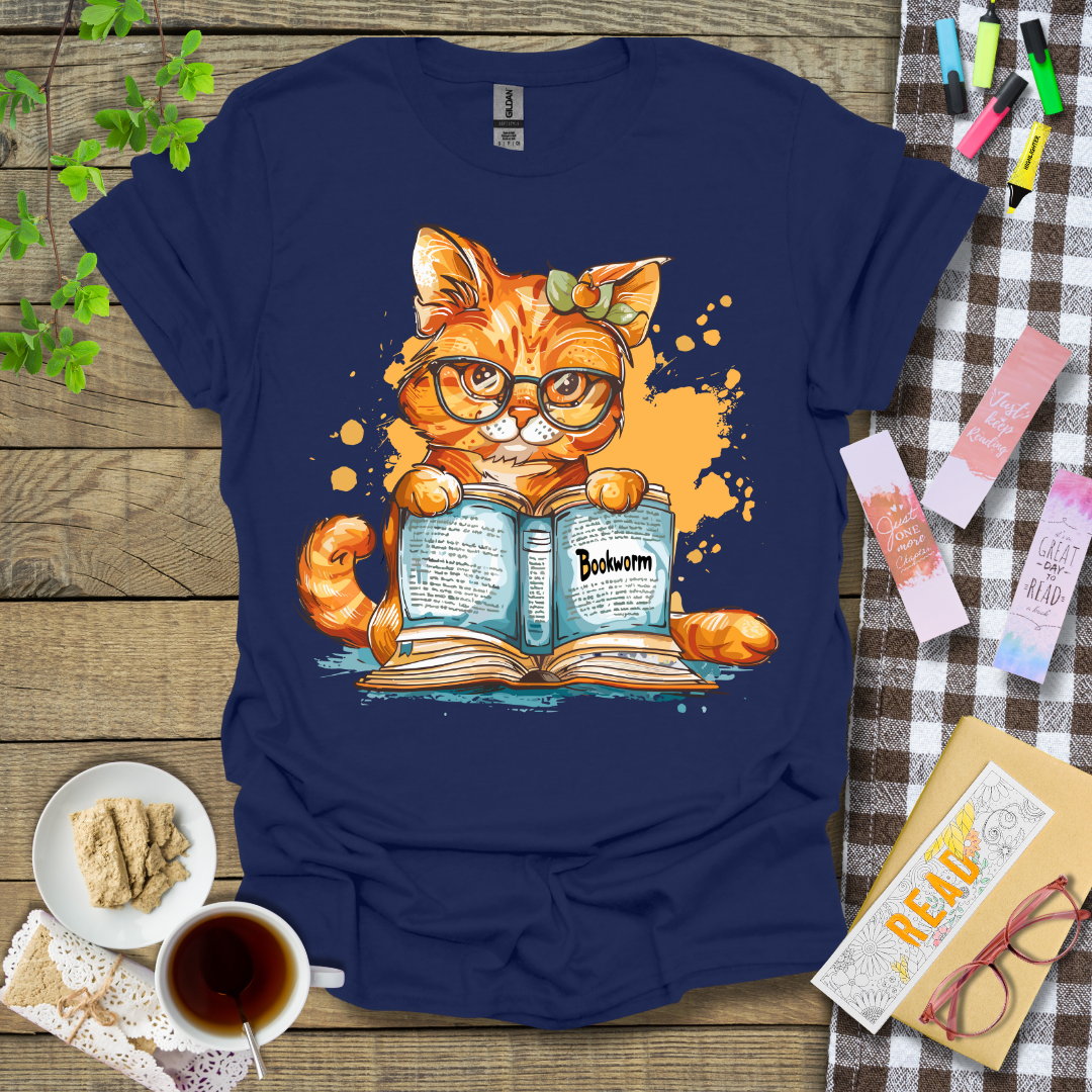 Bookworm Reading Cat Graphic T Shirt
