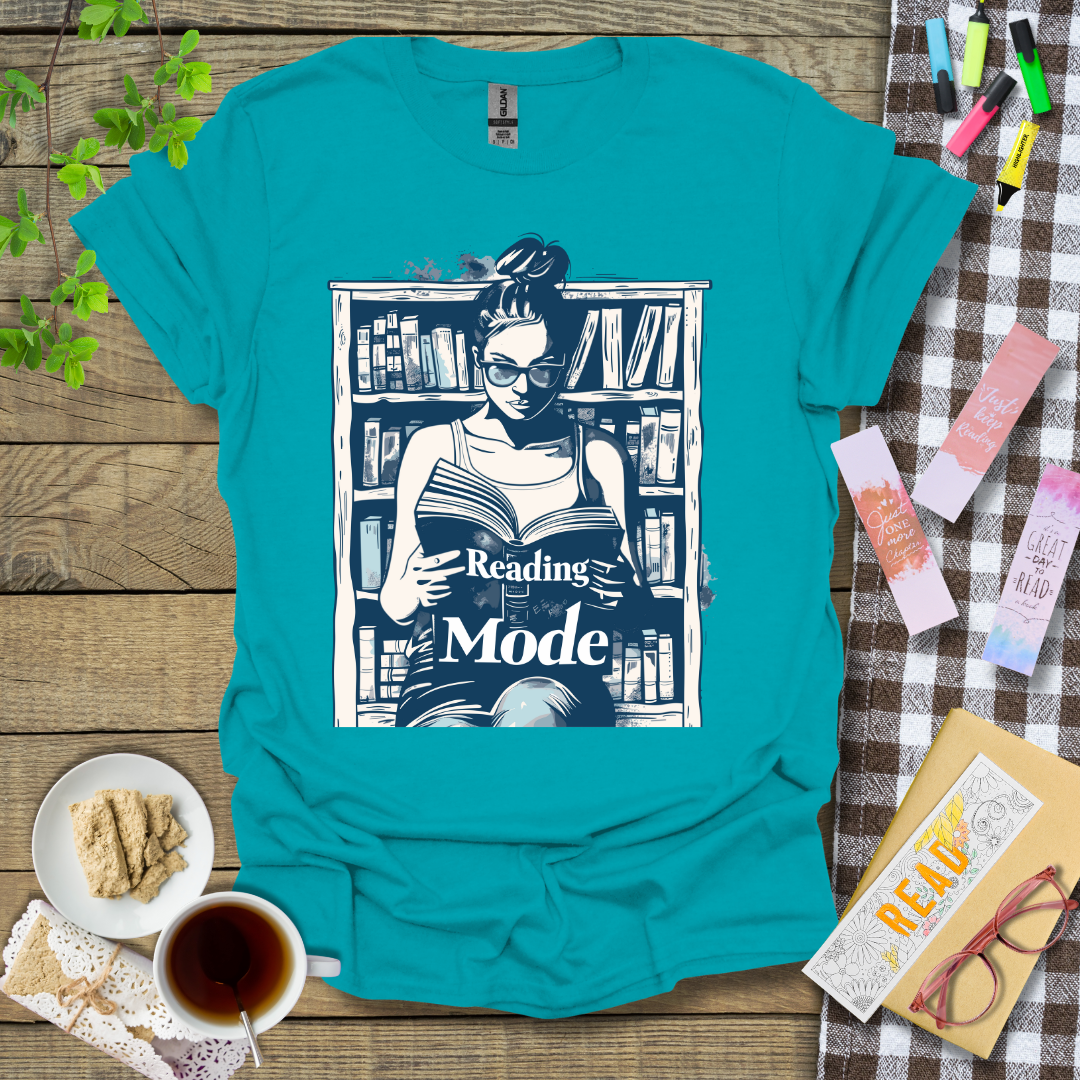 Reading Mode Girl With Glasses - Graphic T Shirt