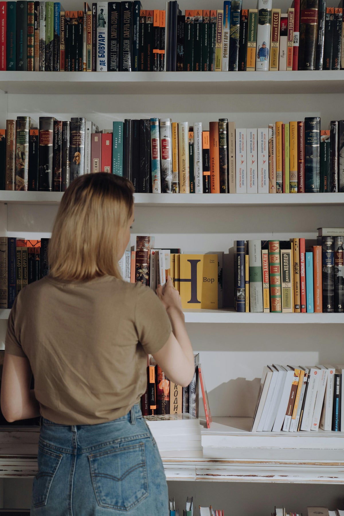 Best Books for Introverts Who Love Quiet Escapes – Reader's Closet