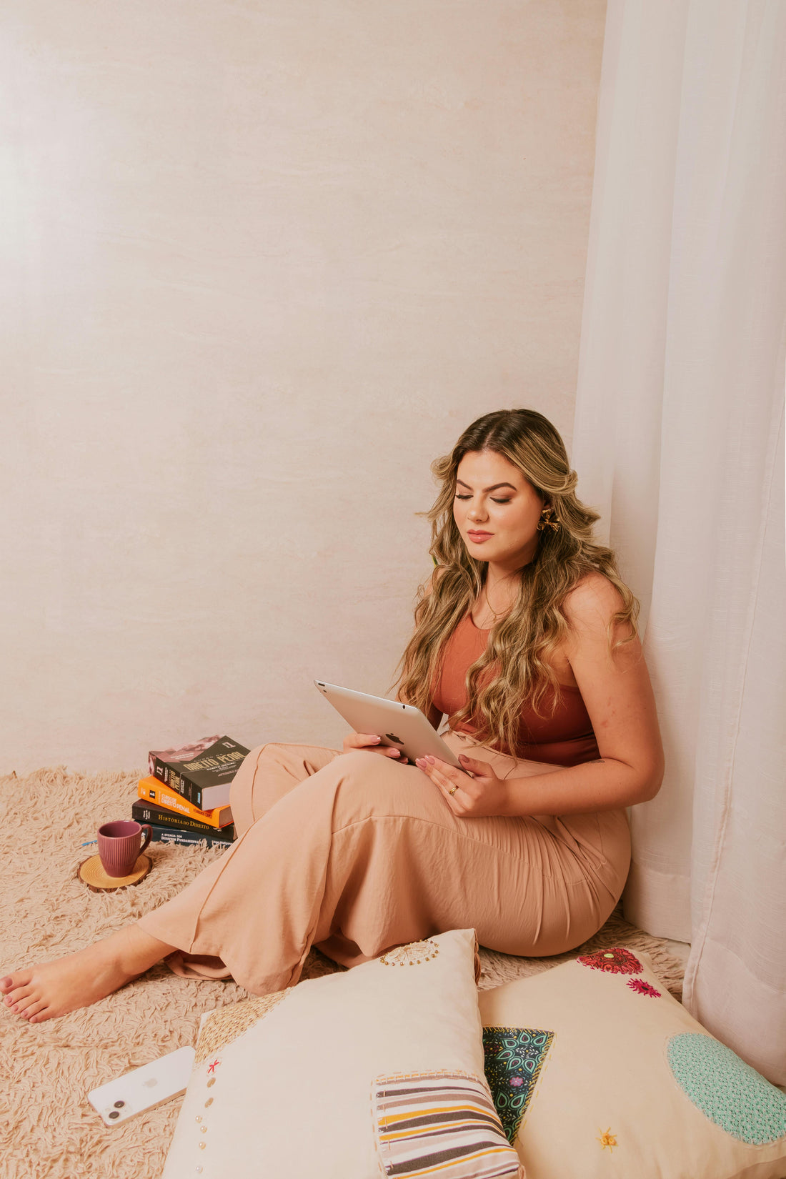 How Webtoon Changed the Way Americans Read Comics