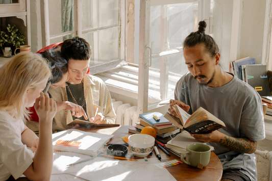 How to Start a Book Club (And Keep It Fun!)