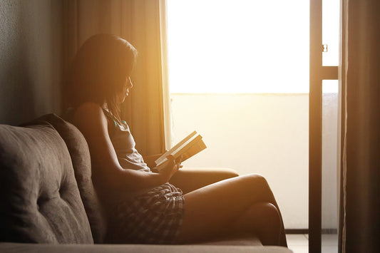 The Benefits of Reading Before Bed