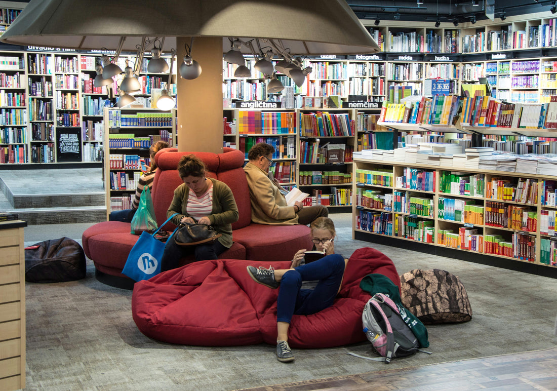How to Start Your Own Book Club: A Step-by-Step Guide for Readers
