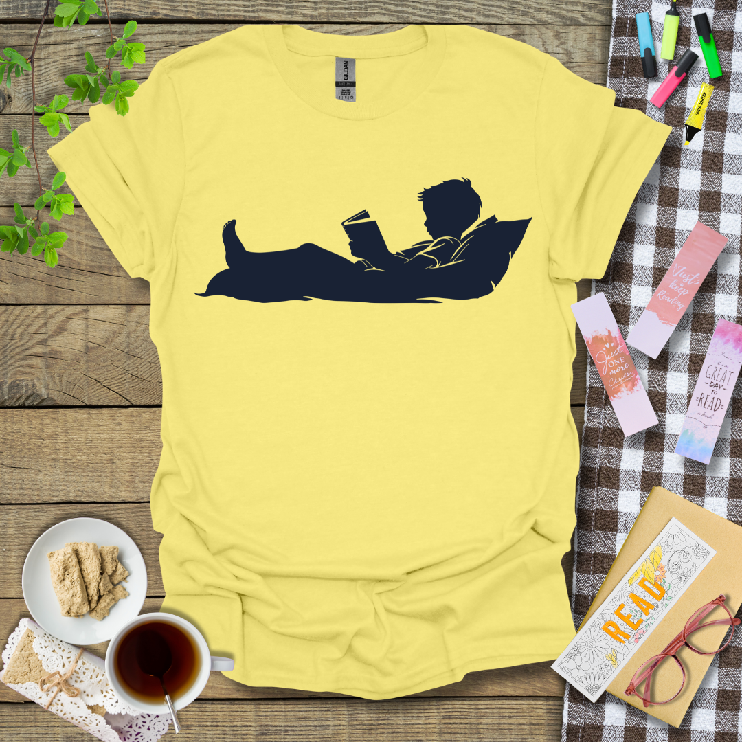 Silhouette Of A Boy Reading In Bed Graphic T Shirt